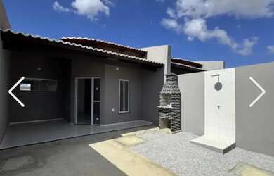 Imagem: A casa possui 2 Dormitórios, 2 Banheiros, 89m² de Área e