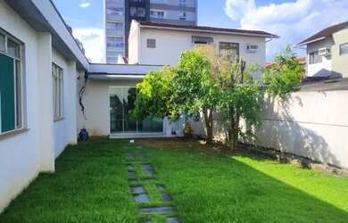 Imagem: O studio possui 1 Dormitório, 1 Banheiro, 1 Vaga na garagem