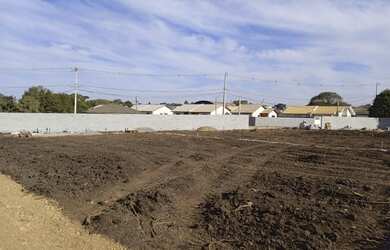 Imagem 3: Sensacional Terrenos Planos Próx Igreja Lisieux Atuba Shop Colombo Ribeira