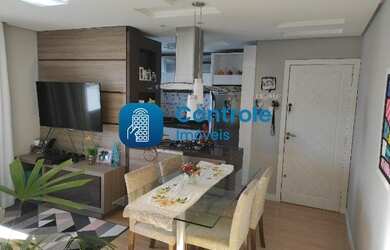 Imagem: O apartamento possui 2 Dormitórios, 1 Banheiro, 1 Vaga na garagem