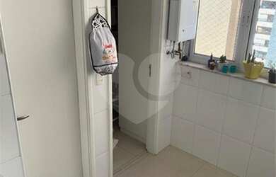 Imagem 12: O apto tem 105 mts, 01 dormitório grande e 01 suíte, a sala tá ampliada (abrimos o terceir