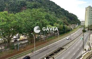 Imagem: O apartamento possui 1 Dormitório, 1 Banheiro, 1 Vaga na garagem