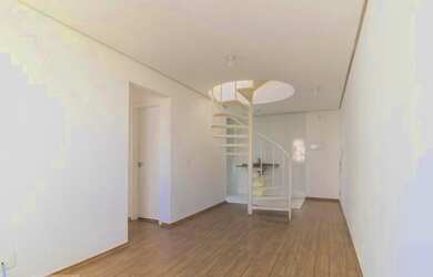 Imagem: O apartamento na cobertura possui 3 Dormitórios, 2 Banheiros