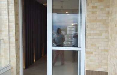 Imagem: O depósito possui 1 Vaga na garagem, 49m² de Área e está