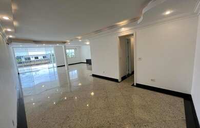 Imagem: O apartamento na cobertura possui 3 Dormitórios, 4 Banheiros