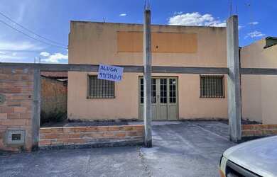 Imagem: O depósito está localizado em Senador Canedo, GO para alugar