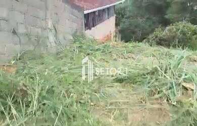 Imagem 4: Terreno em declive à venda por R$ 150.000 - São Pedro - Juiz de Fora/MG