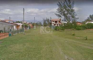 Imagem: O terreno possui 301m² de Área e está localizado em Arroio