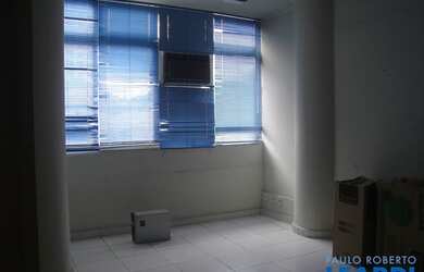 Imagem: O depósito possui 85m² de Área e está localizado em Centro