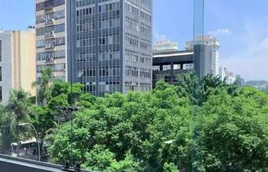 Imagem: O apartamento possui 3 Dormitórios, 2 Banheiros, 1 Vaga na