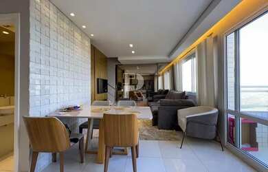 Imagem: O apartamento possui 2 Dormitórios, 3 Banheiros, 2 Vagas na