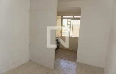 Imagem: O studio possui 1 Dormitório, 1 Banheiro, 22m² de Área e