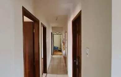 Imagem 10: Casa com 4 dormitórios - venda por R$ 700.000 ou aluguel por R$ 2.200/mês...