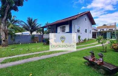 Imagem: A casa em condomínio possui 3 Dormitórios, 4 Banheiros, 4