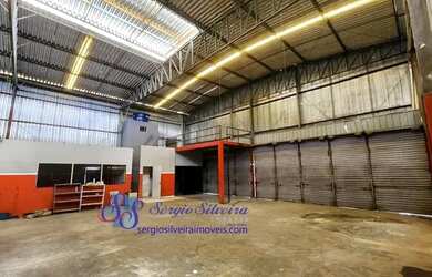 Imagem: O depósito possui 731m² de Área e está localizado em Cidade