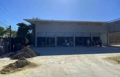 Imagem: O depósito está localizado em Moqueta, Nova Iguaçu para alugar