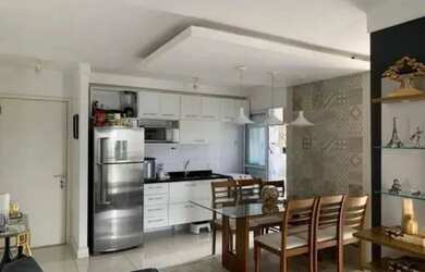 Imagem: A casa possui 3 Dormitórios, 2 Banheiros, 1 Vaga na garagem