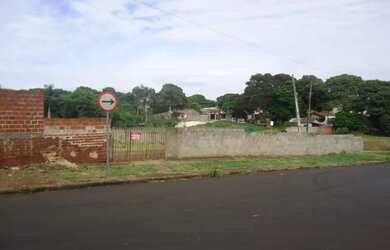 Imagem: O terreno possui 360m² de Área e está localizado em Zona