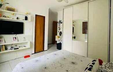 Imagem: A casa em condomínio possui 3 Dormitórios, 2 Banheiros, 2