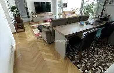 Imagem: O apartamento à venda possui 3 Dormitórios, 3 Banheiros, 2