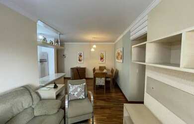 Imagem: O apartamento possui 3 Dormitórios, 2 Banheiros, 2 Vagas na