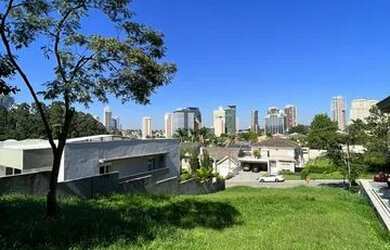 Imagem: O terreno possui 723m² de Área e está localizado em Tamboré