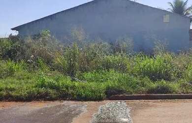 Imagem: O terreno possui 228m² de Área e está localizado em Jardim