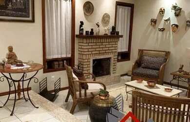 Imagem: A casa em condomínio possui 4 Dormitórios, 5 Banheiros, 5