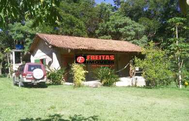 Imagem 3: CASA EM LUMIAR COM 3QTS SENDO 1STE LAREIRA FOGÃO A LENHA