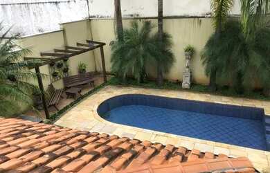 Imagem: A casa em condomínio possui 3 Dormitórios, 5 Banheiros, 4