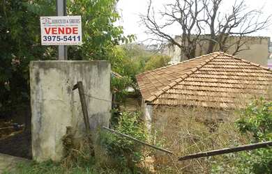 Imagem: O terreno possui 562m² de Área e está localizado em Vila