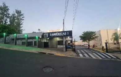 Imagem: O apartamento à venda possui 2 Dormitórios, 1 Banheiro e 42m²