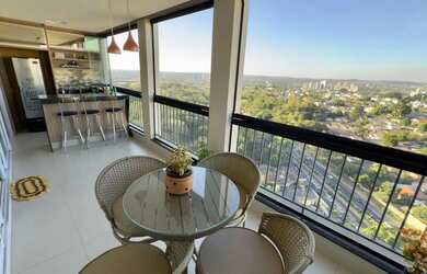 Imagem: O apartamento possui 3 Dormitórios, 4 Banheiros, 2 Vagas na