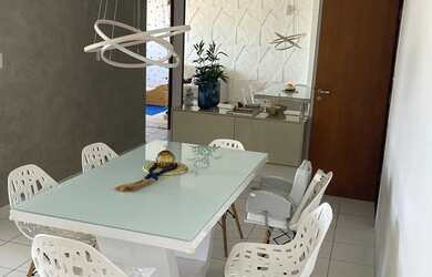 Imagem: O apartamento possui 3 Dormitórios, 3 Banheiros, 2 Vagas na