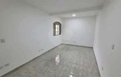 Imagem 5: Sobrado para aluguel tem 160 metros quadrados com 3 quartos em Vila Gustavo...