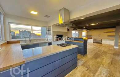 Imagem: O apartamento na cobertura possui 3 Dormitórios, 4 Banheiros