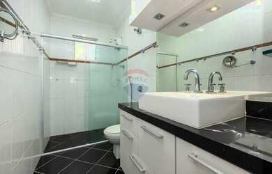 Imagem 6: Sobrado à venda no Jabaquara 4 Dormitórios 4 Suítes 4 Vagas 228m²...