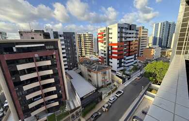Imagem: O apartamento possui 1 Dormitório, 1 Banheiro, 1 Vaga na garagem