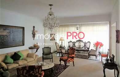 Imagem: A casa possui 5 Dormitórios, 5 Banheiros, 5 Vagas na garagem