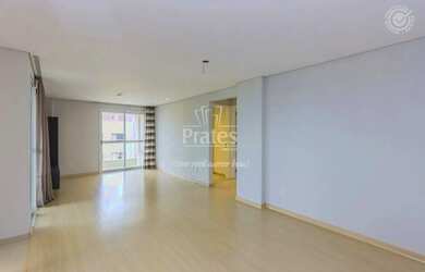 Imagem: O apartamento possui 3 Dormitórios, 2 Banheiros, 2 Vagas na