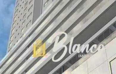 Imagem: O apartamento possui 4 Dormitórios, 4 Banheiros, 3 Vagas na