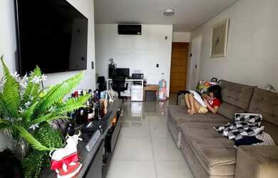 Imagem: O apartamento possui 3 Dormitórios, 3 Banheiros, 2 Vagas na