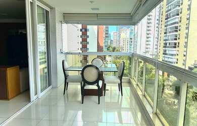 Imagem: O apartamento possui 3 Dormitórios, 5 Banheiros, 3 Vagas na