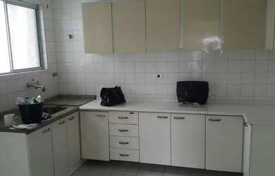 Imagem: O apartamento possui 2 Dormitórios, 2 Banheiros, 2 Vagas na