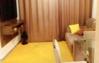 Imagem: O apartamento possui 2 Dormitórios, 1 Banheiro, 1 Vaga na garagem