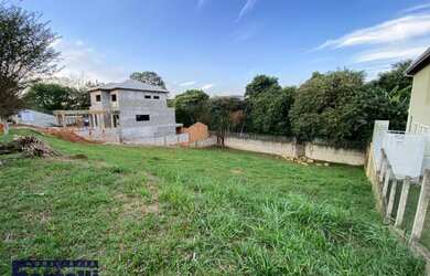 Imagem: O terreno possui 525m² de Área e está localizado em Bragança