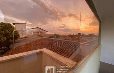 Imagem: A casa possui 5 Dormitórios, 4 Banheiros, 1 Vaga na garagem