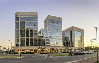 Imagem: O depósito à venda possui 1 Vaga na garagem e 26m² de Área