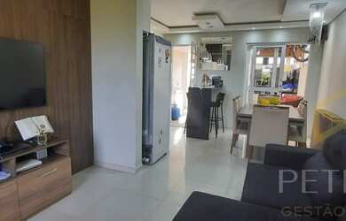 Imagem: A casa em condomínio possui 3 Dormitórios, 1 Banheiro, 1 Vaga