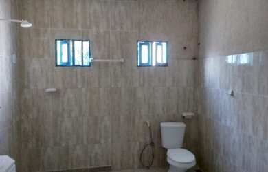 Imagem 3: Vendo casa no Jatiuca. 2 Banheirose3 Dormitórios